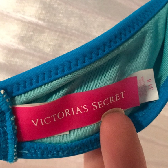 Cute blue bikini - Picture 3 of 6